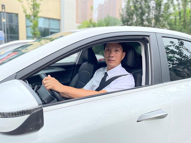 退伍特种兵京广隧道连救5人，称“出于人的本能”